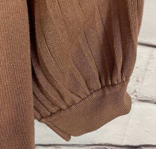 Tahari Women's Size XL Brown Short Balloon Sleeve Mock Neck Blouse - Picture 4 of 6