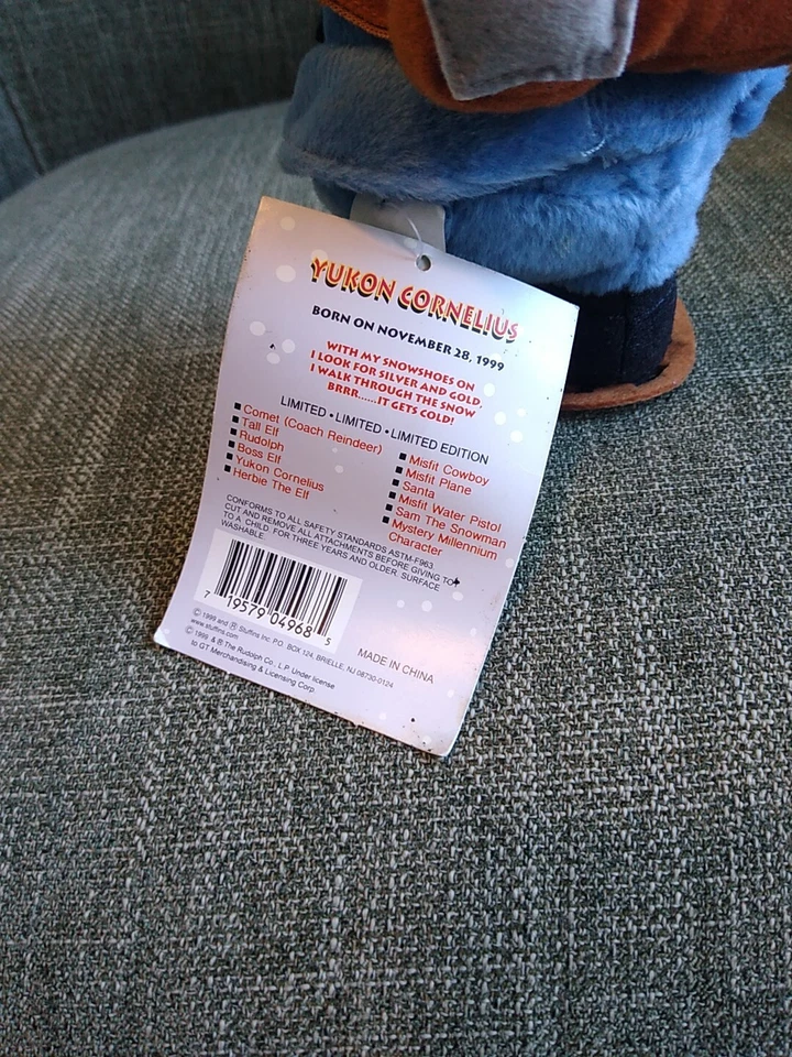 Peluche de colección Cvs Stuffins Yukon Cornelius Rudolph Island of Misfit Toys 99 etiquetas Foto 4 de 4