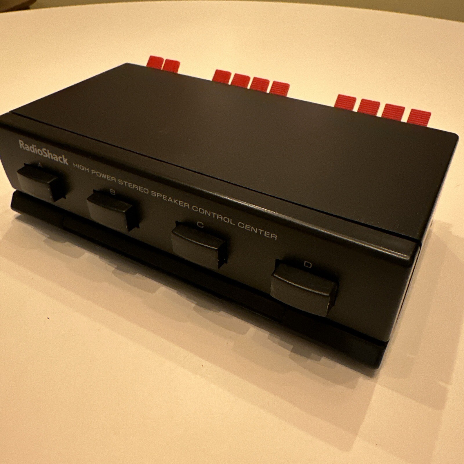 RADIO SHACK 40244 HIGH POWER 4 WAY SPEAKER SELECTOR CONTROL CENTER