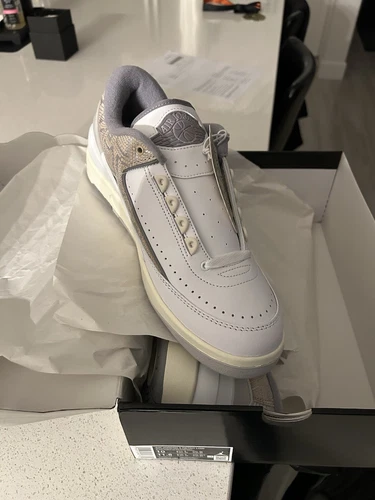 Jordan 2 Retro Low Cement