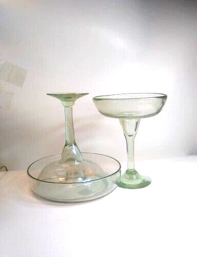 Juego de 3 platos de inmersión de vidrio y sal de margarita mexicana soplados a mano con tallo verde de 7,5"  Foto 2 de 4