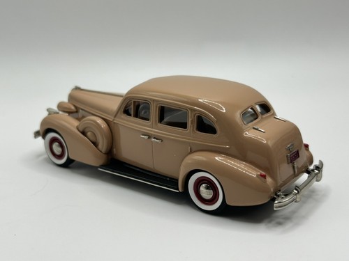 Brooklin BC 004 Buick Collection; Special 4 Door Touring Sedan, Corot Beige 1006 - Picture 10 of 16