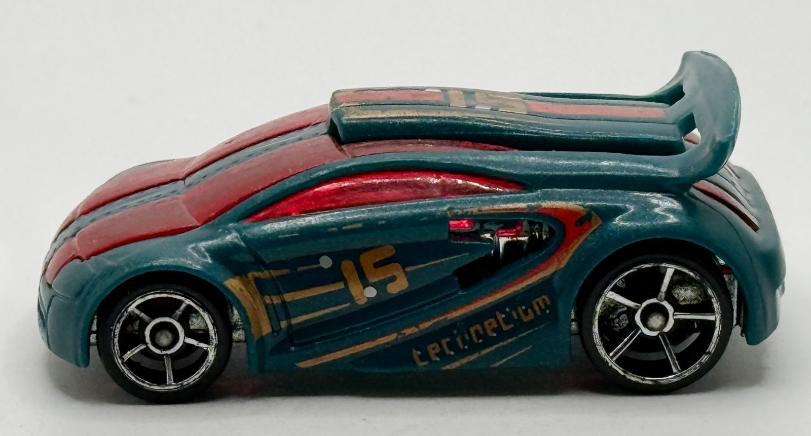 HOT WHEELS TECHNETIUM green MYSTERY CAR METAL BASE 2008