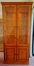 Ducal Pine Display Cabinet With Light And Lockable Doors