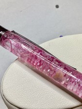 New Pink Cute Heart Designs w/pink Sparkle Gl...
