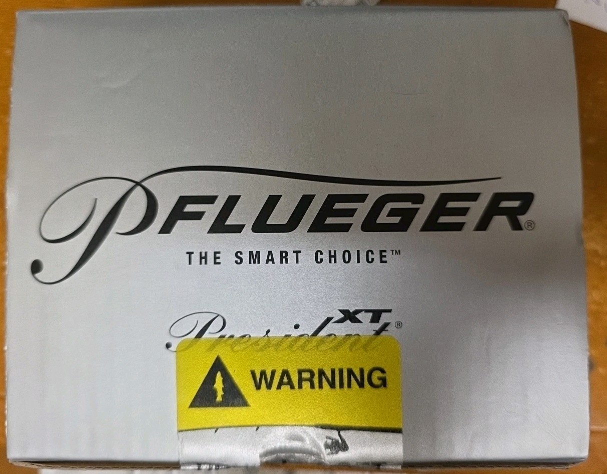 Pflueger President XT  Low Profile  Reel ~ 2 variations ~ RH ~ Free Shipping