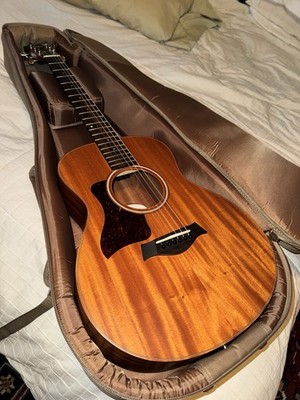 Left Handed Taylor GS Mini KOA Acoustic Guitar. Free Shipping USA