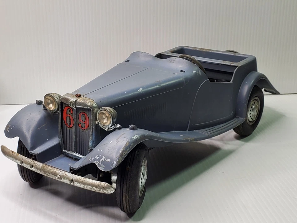 Juguetes modelo Doepke MG Roadster años 50 incompletos Foto 2 de 4
