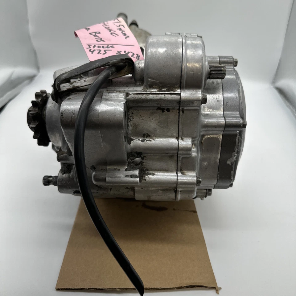 2002 - 2018 年雅马哈 YZ85 完整发动机顶部底部 YZ 85 2004 Stroked — 第 3/4 张图片