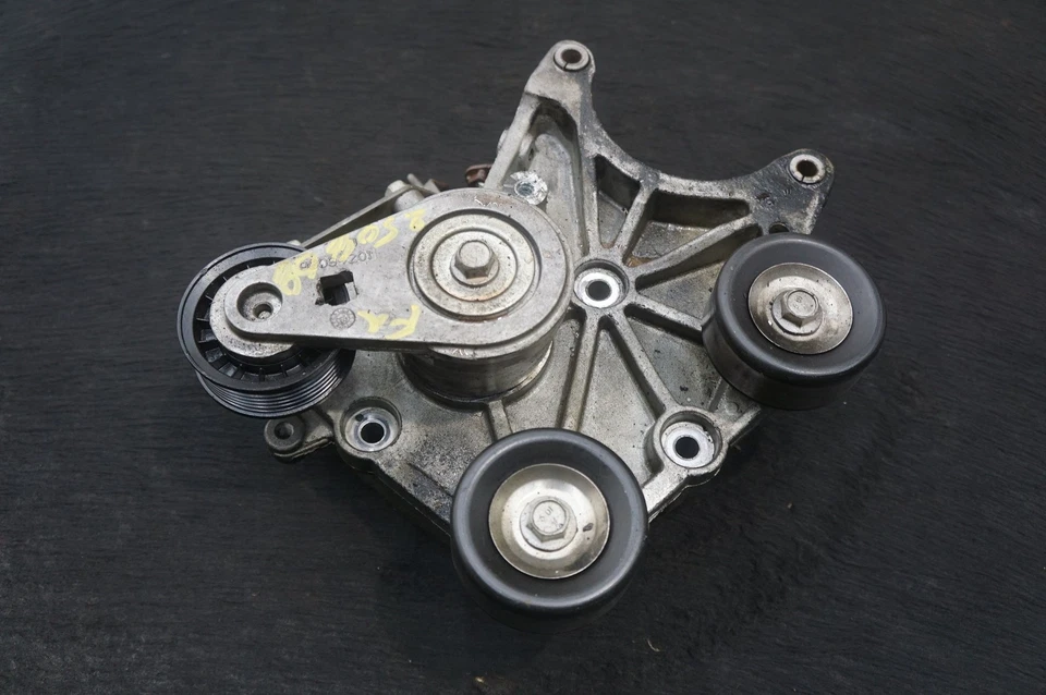 Alternator Bracket Support Mount Pulley 12638316 Chevrolet Silverado 3500 2015 - Image 4 of 4