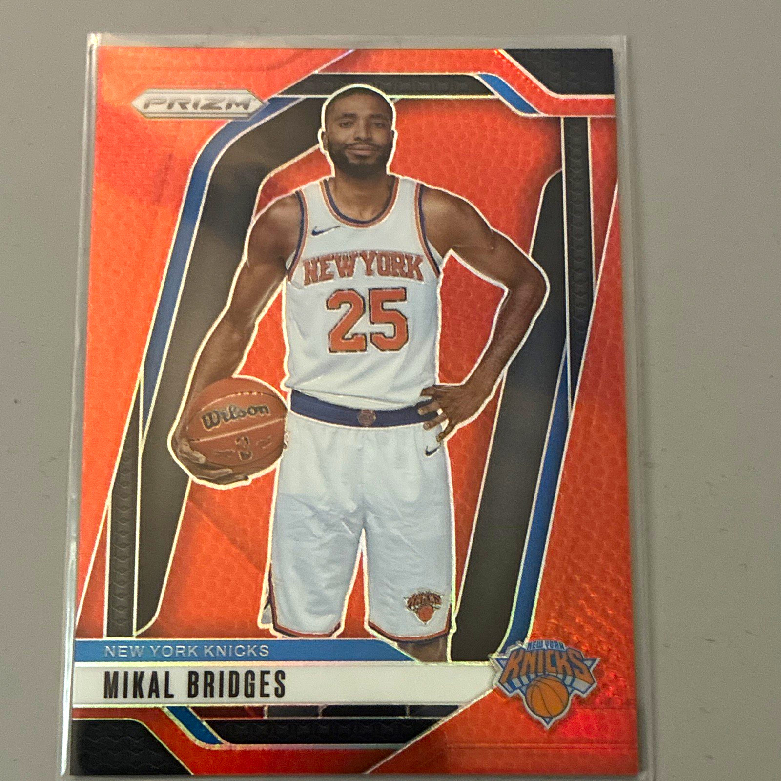 2024-25 Prizm Basketball - Mikal Bridges Basketball Parallel 071/225 #15