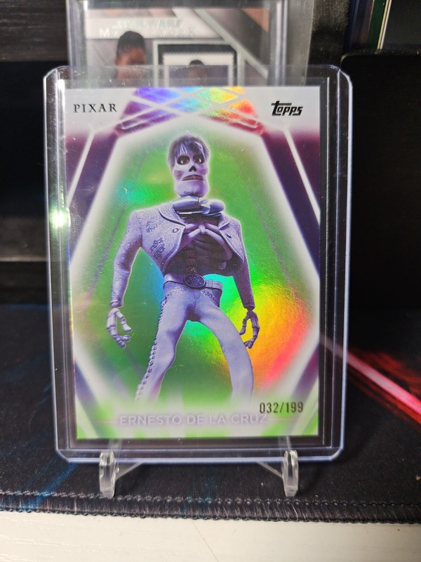 2026 Topps Disney Neon Ernesto De La Cruz Aqua Rainbow Foil #ed /199 Coco SP