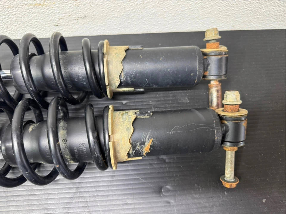 Juego de amortiguadores traseros OEM Polaris RZR 570 ACE 325 500 570 900 2012-2018 7043759 Foto 3 de 3