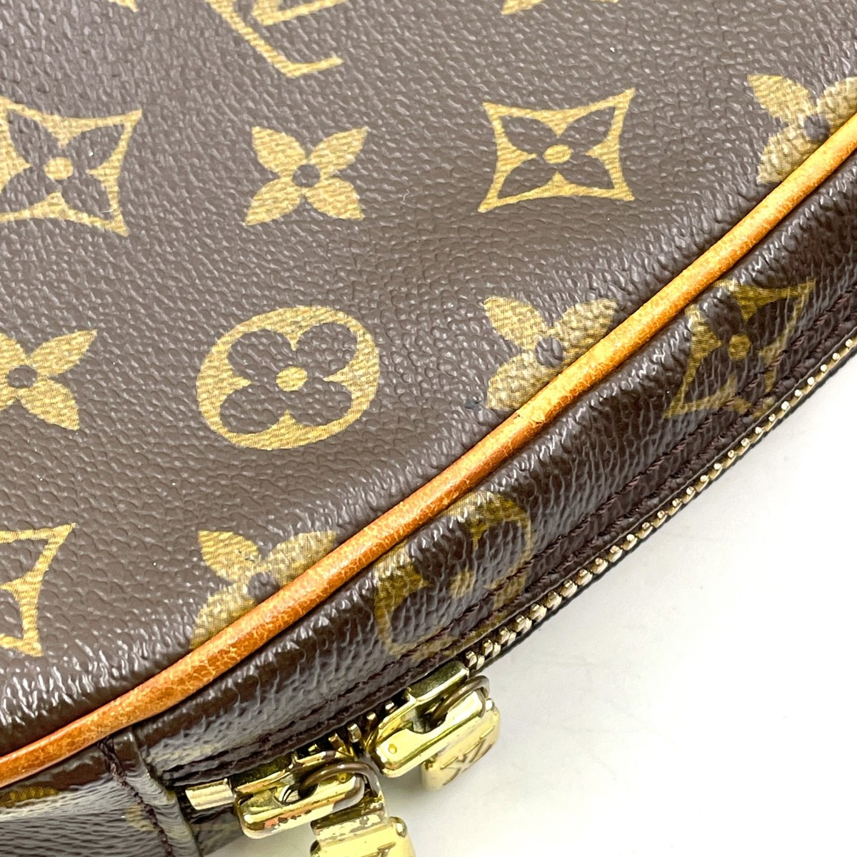 LOUIS VUITTON pochette ganju monogram body bag Brown Leather PVC