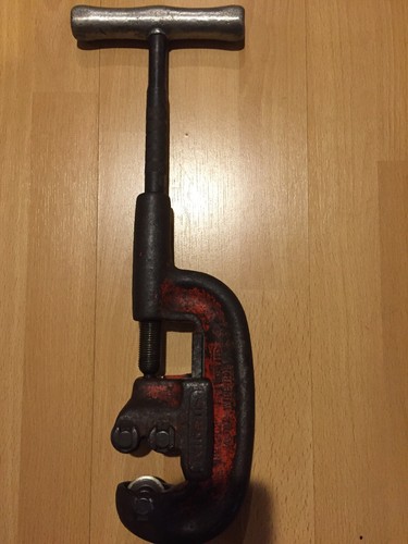 Ridgid No. 202 Pipe Cutter Heavy Duty 1/8"-2" Wide Roll Vintage - Picture 3 of 8