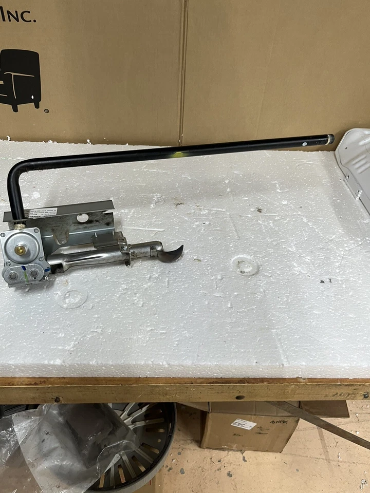 Whirlpool Maytag Dryer Burner Assembly 8557891 - Image 3 of 4