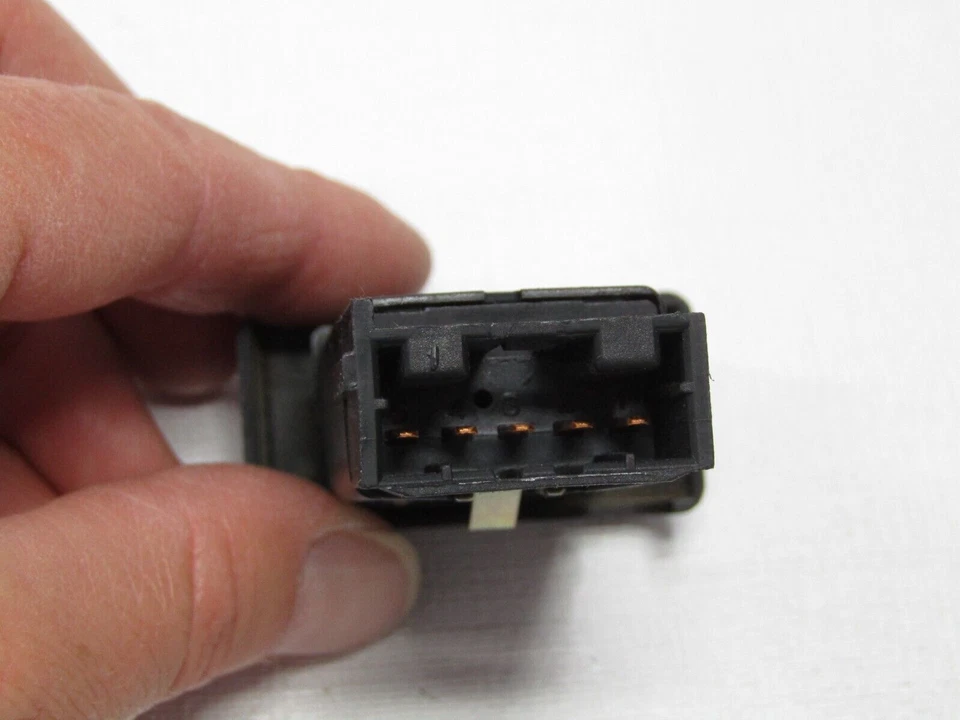 1994-1999 Land Rover Discovery 1 interruptor de volume AMR3741 FABRICANTE DE EQUIPAMENTO ORIGINAL - Imagem 3 de 3