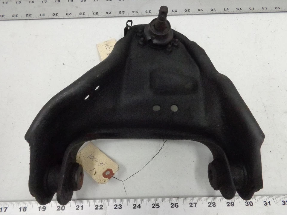 Brazo de control superior delantero izquierdo Chevy S10 4x4 lado del conductor GMC Sonoma OEM 15661507 Foto 2 de 4
