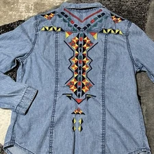 Montana Co. Denim Shirt Women Large Blue Aztec Embroidered Western Cowgirl Snap
