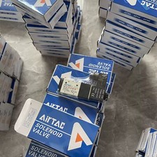 1pcs AirTAC 3V110-06-NC Solenoid Valve