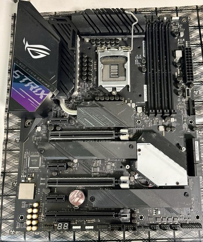 ASUS ROG STRIX Z590-E GAMING WIFI Motherboard Mobo Intel Z590 LGA1200 DDR4 WORKS