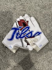 Tulsa Team Issued Football Gloves Size: M Game Worn Used