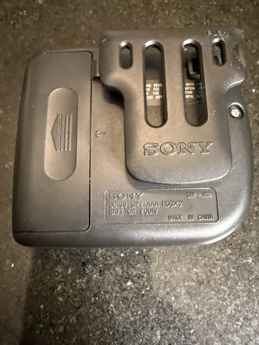 Sony SRF-M32 FM/AM Walkman Radio & Headphones W/ Instructions Tested Works - Picture 7 of 13