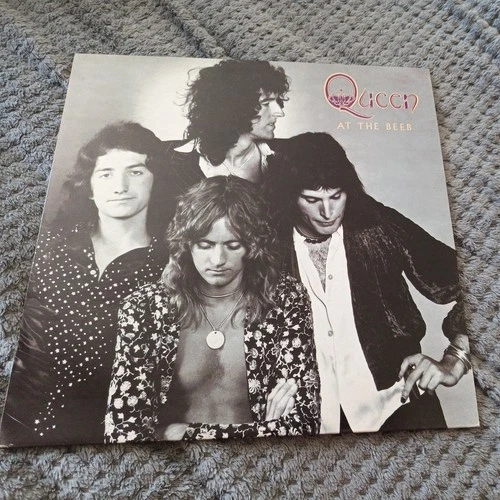 Queen At The Beeb (BBC) UK 1989 Vinyl LP Album 12" First Press - EX+/EX