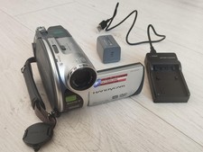 Caméra DVD / Sony DVD105 + batterie + chargeur