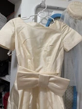 1960s Short Ivory Lace Wedding Dress  Veil Vintage