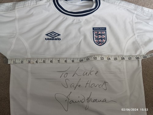 VINTAGE ENGLAND HOME FOOTBALL SHIRT UMBRO.158cm L/Boys.David Seaman Signed. - Bild 13 von 14