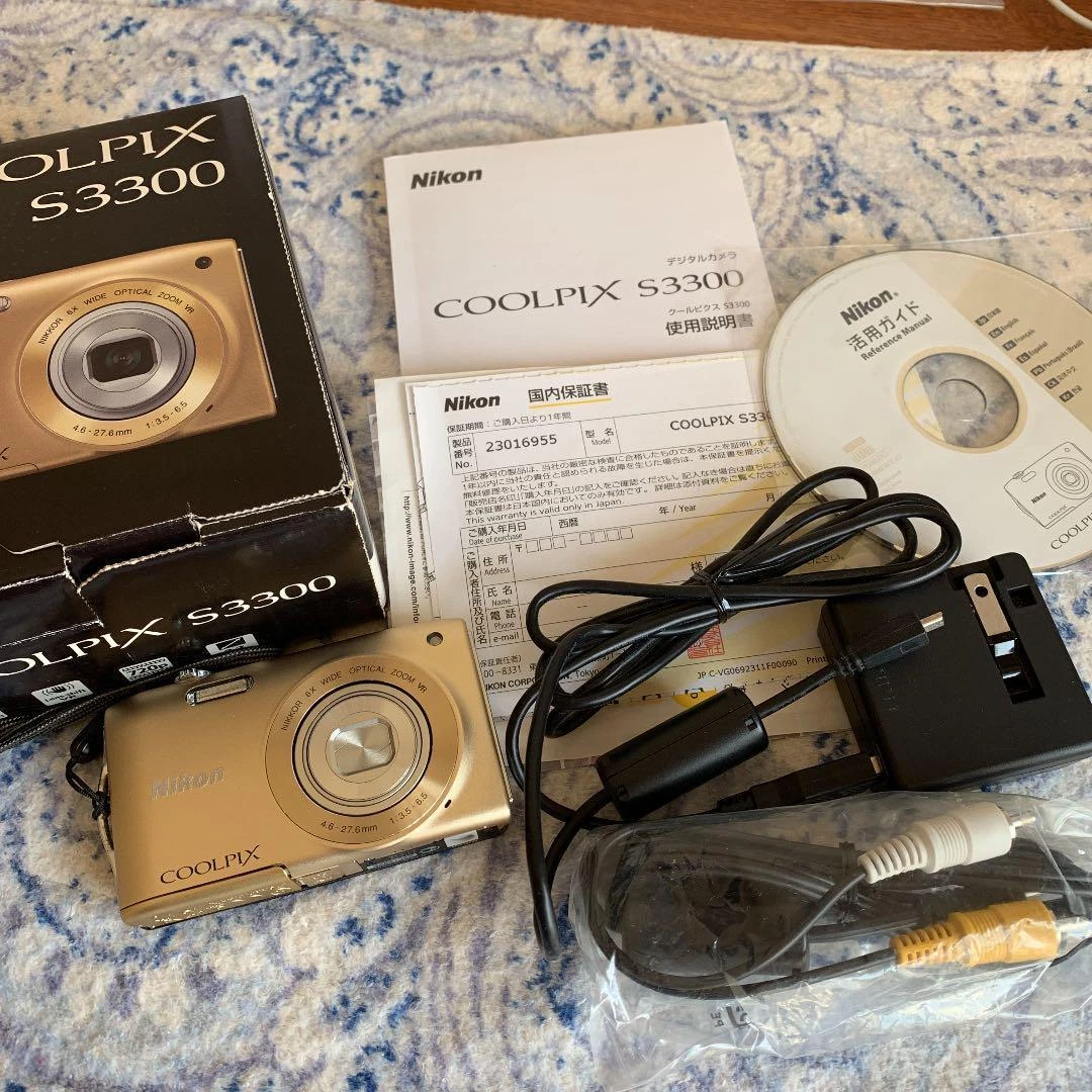Excellent Nikon Digital Camera Compact Coolpix S3300 USED