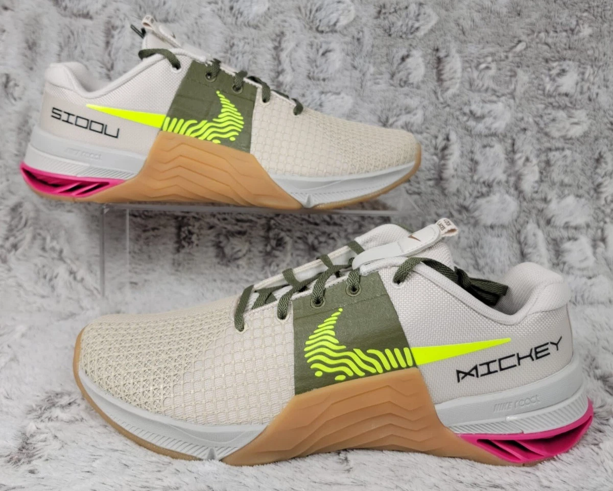 Custom metcons hotsell women's
