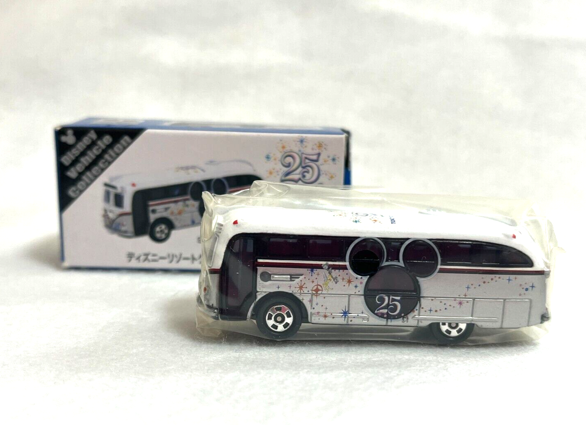 みっきーSHOP Tokyo Disney Resort Mickey 25th Anniversary Cruiser TOMY From