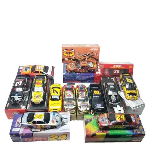 🔥 2025 Car Tuned Series 7 #08 '54 Grumman Step Van | eBay