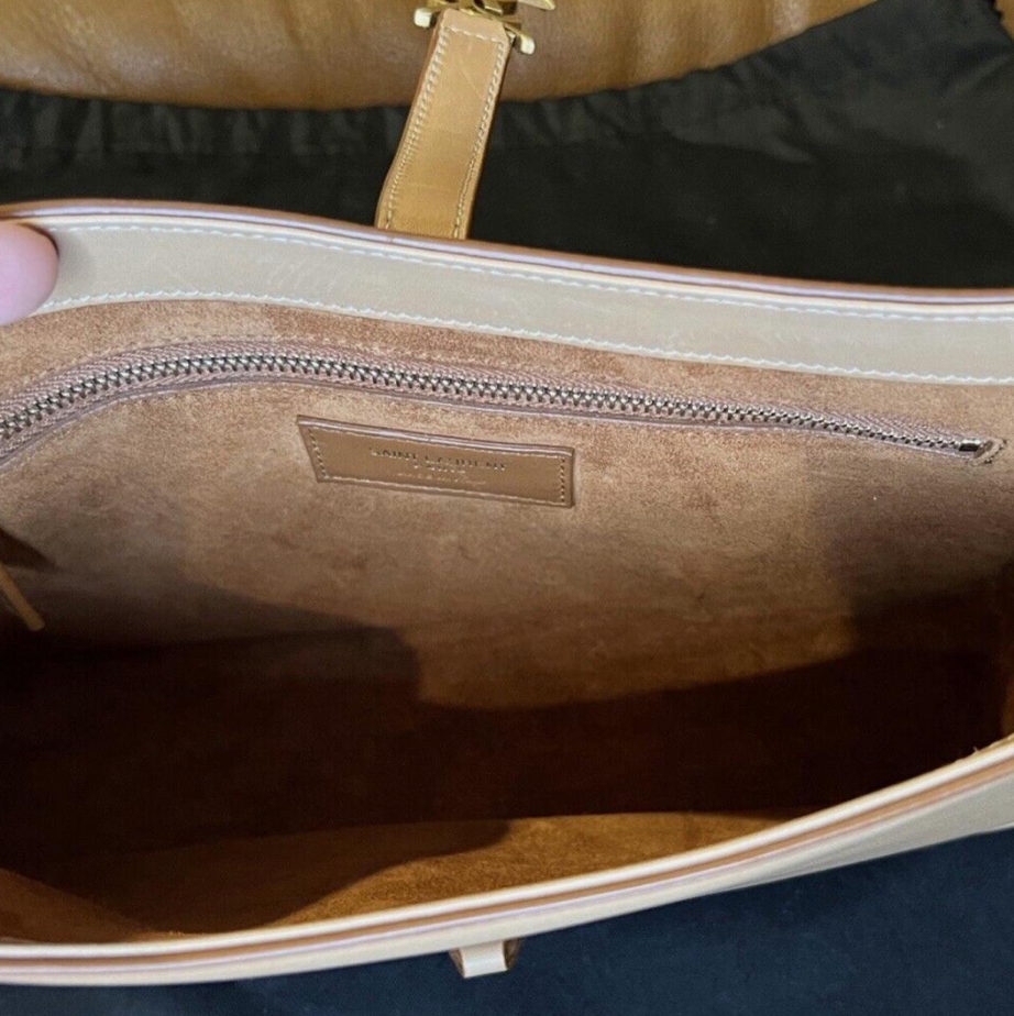 Borsa a tracolla Saint Laurent Le 5 À 7 in pelle liscia beige scuro