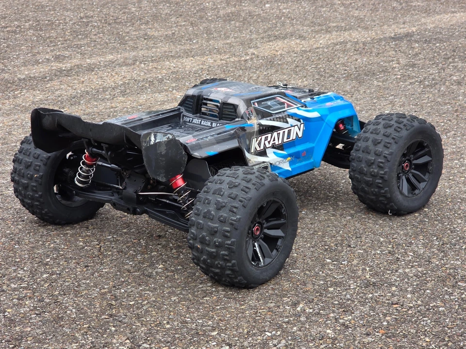 ARRMA KRATON 6S RTR BLX 1:8 RC SPEED MONSTERTRUCK mit OVP! Brushless Speed Truck - Bild 4 von 4