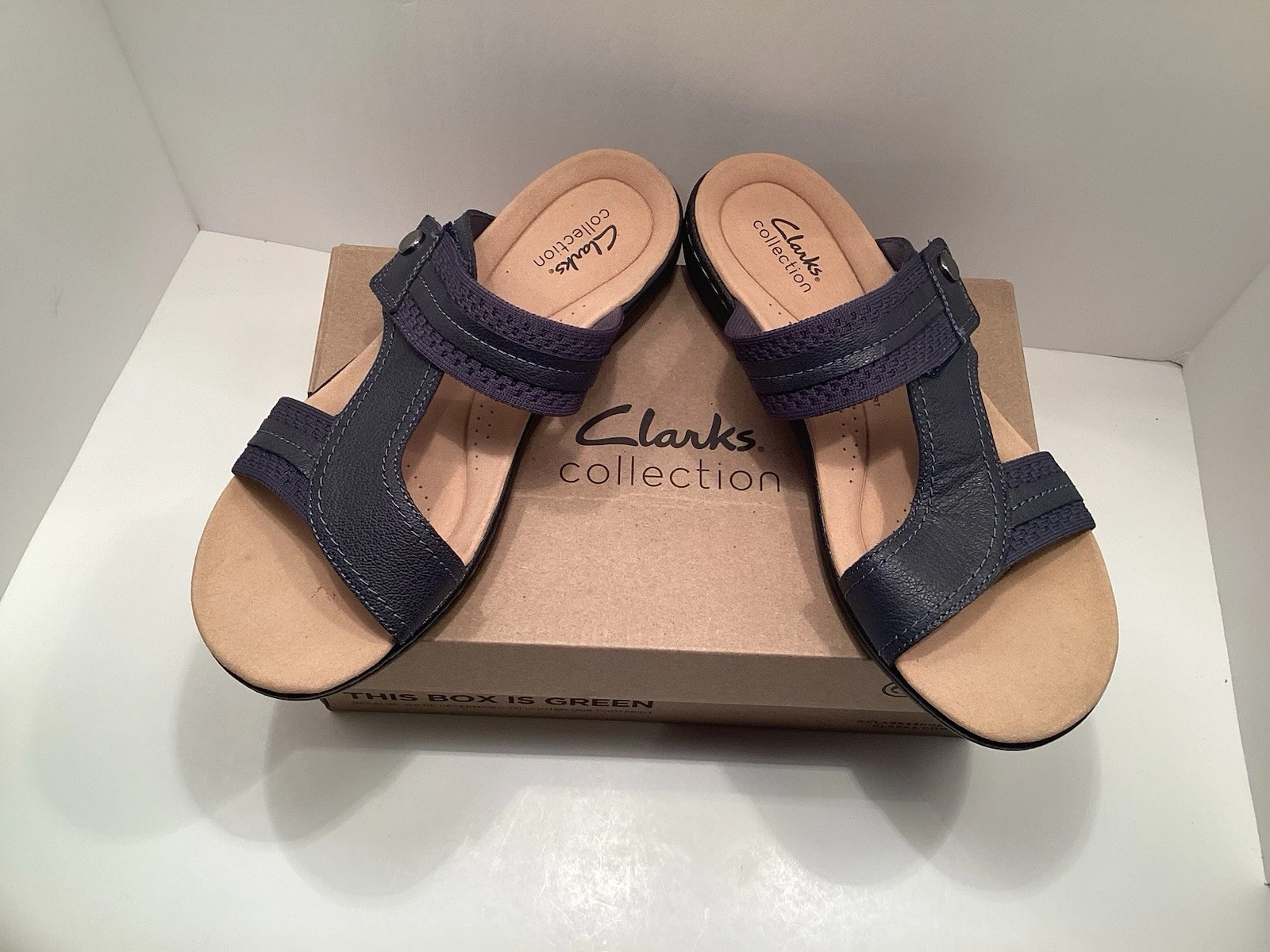 Sandali Clarks donna Laurieann Cara blu navy slide 9M nuovi affascinanti infradito con scatola
