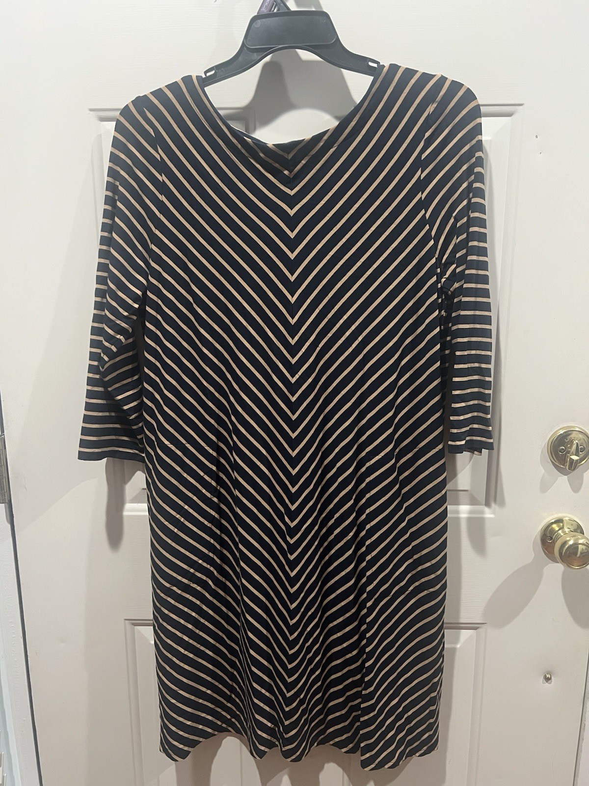 J Jill Wearever Collection Women's Dress BLK/Tan Chevron Size L 3/4 Sleeve EUC