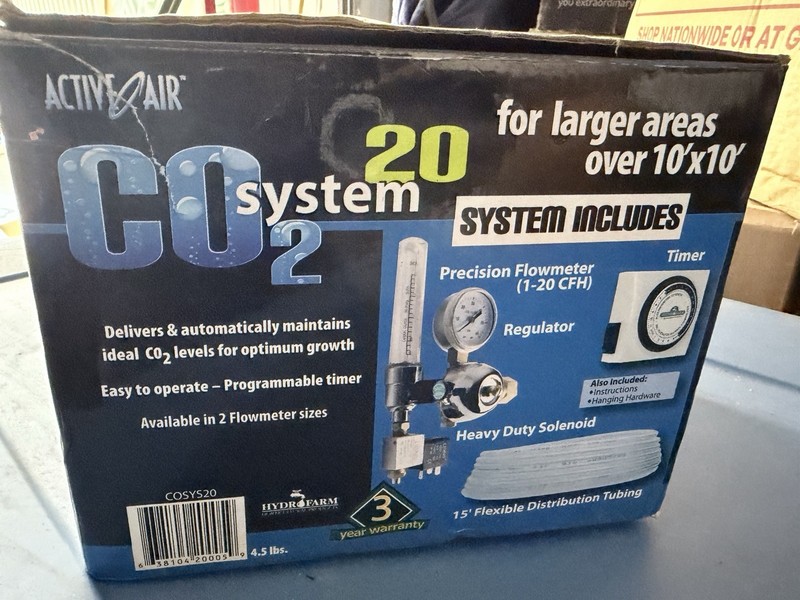 Active Air CO2 System with Timer 1-20 Cubic Feet Per Hour. New Open Box