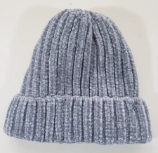 H&M Beanie Adult One Size Grey Ribbed Winter Soft/Fluffy Stretch Knit Hat