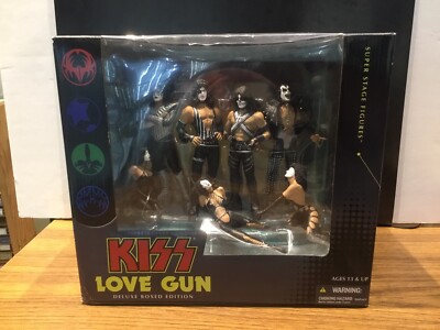 2004 McFarlane Toys KISS  Love Gun Action Figure Deluxe Boxed Set. SEALED  