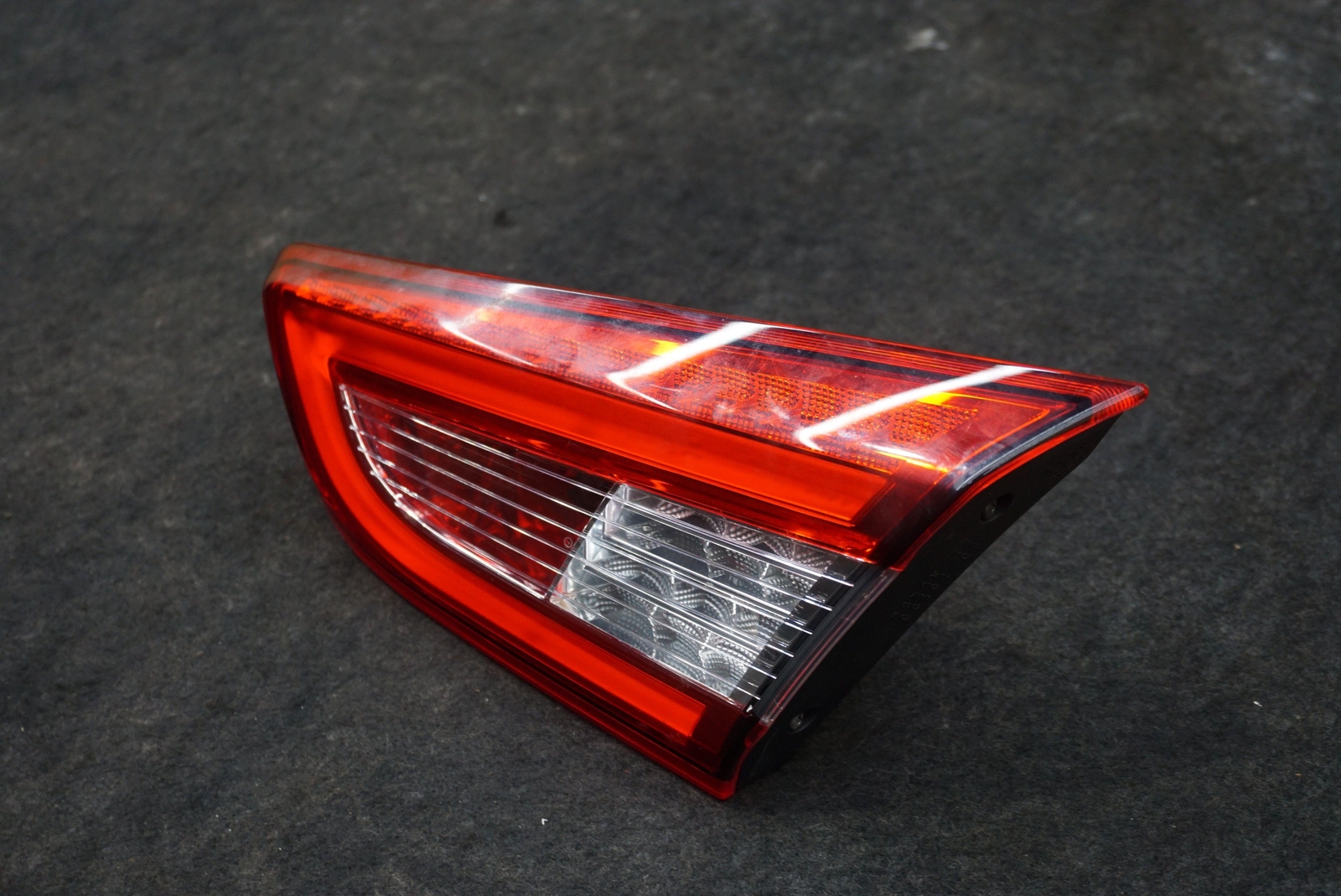 Rear Right Passenger Inner Tail Light Lamp 670004663 Maserati Ghibli M157 14-17+