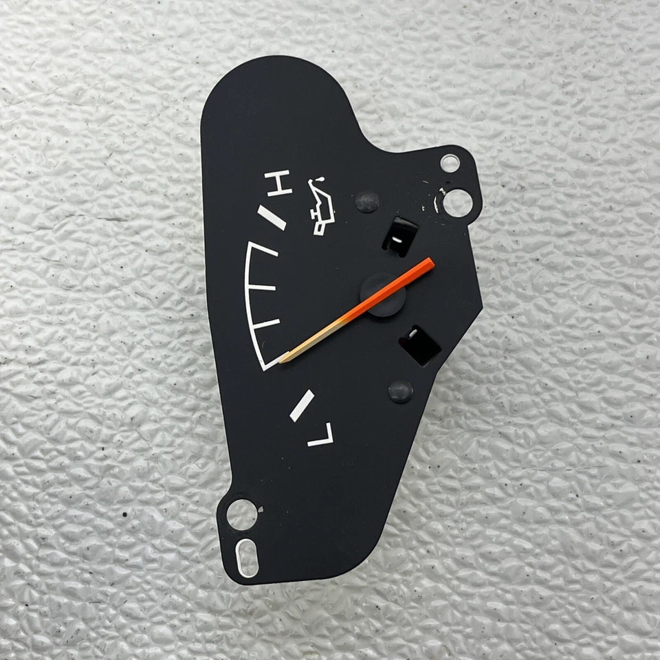 Dodge Ram 1990-1993 o Ramcharger medidor de presión de aceite individual Cummins OEM Foto 2 de 4