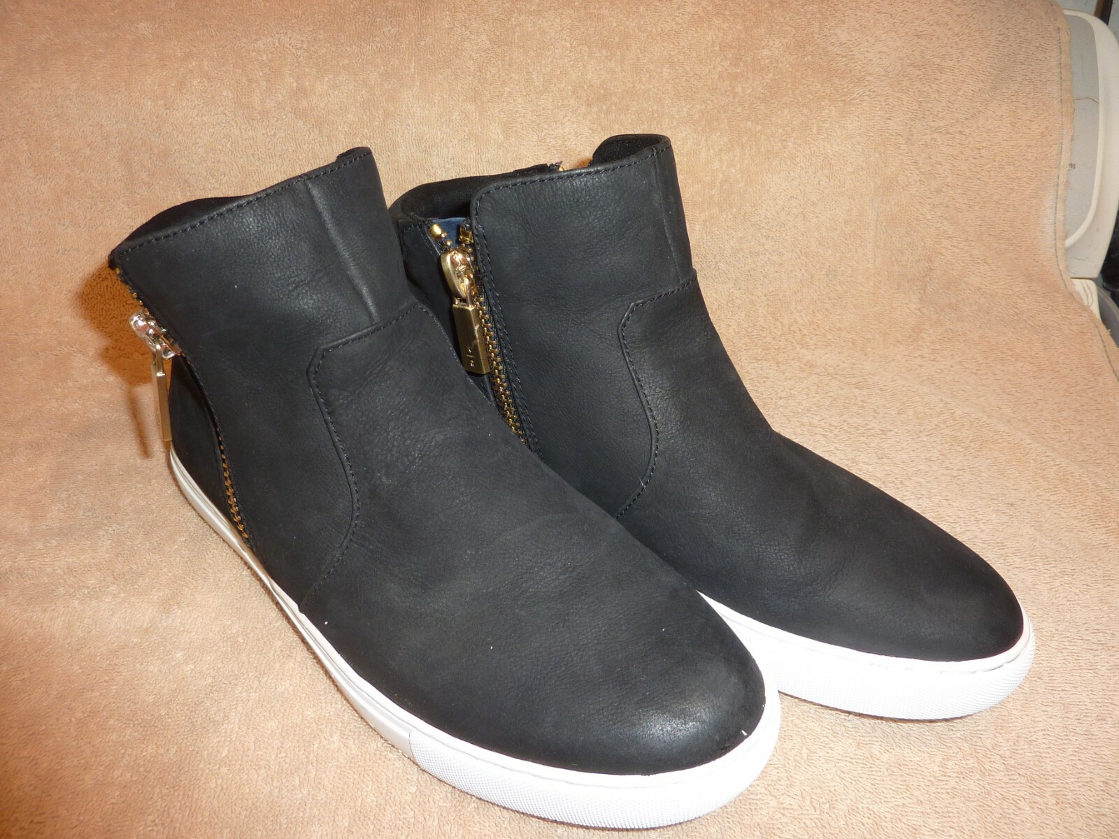 Kenneth Cole New York Women's Kiera 