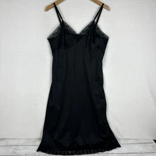 Vanity Fair Full Slip Women’s 38 TT Black Lace Adjustable Strap Nylon USA Made