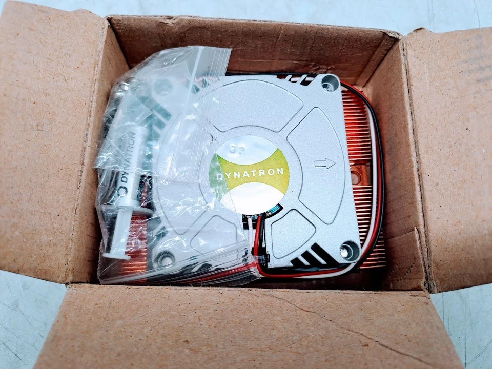 Dynatron A87G 1U Socket F 1207 3.5" CPU Cooler - Image 2 of 3