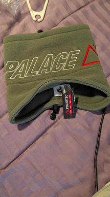 Palace Polartec  Gaitor Beanie in the deep green color, size S/M