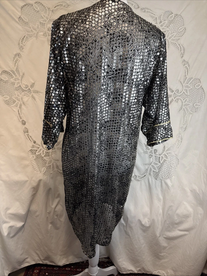 "Vestido transparente vintage completo de lentejuelas negro plateado estilo Art Deco cambio 20"" PTP mediano" Foto 4 de 4