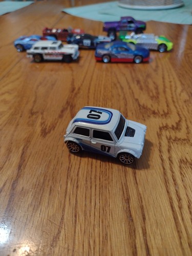 Hot Wheels 2007 Pop-Offs Morris Mini - White With Blue Stripes Limited Edition Collectible #037/180